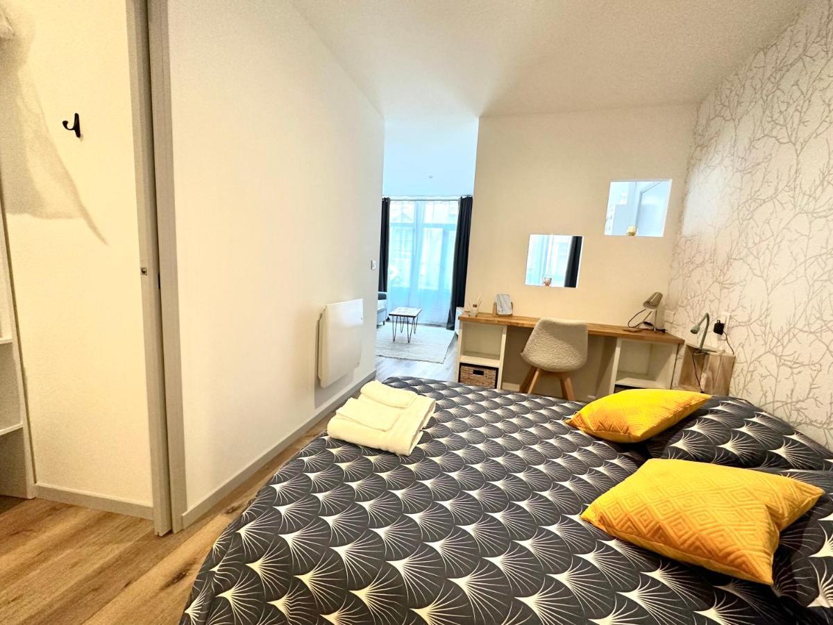 Bel Appartement En Plein Centre Ville 리모주 외부 사진